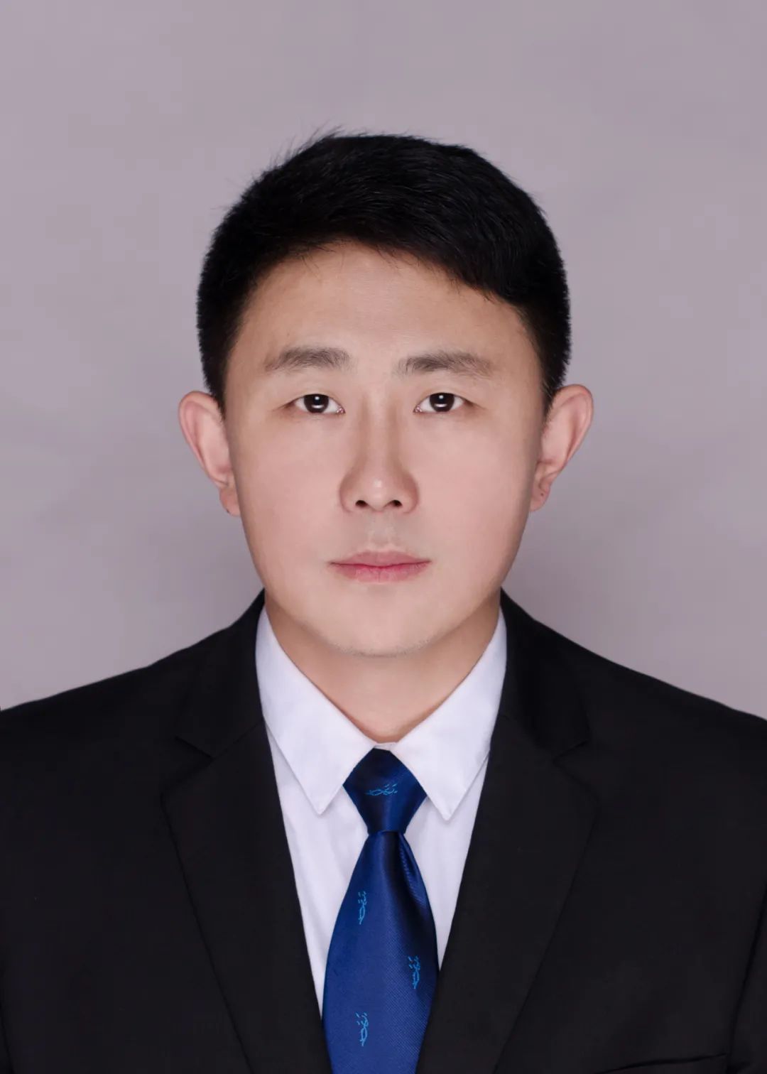 李旭