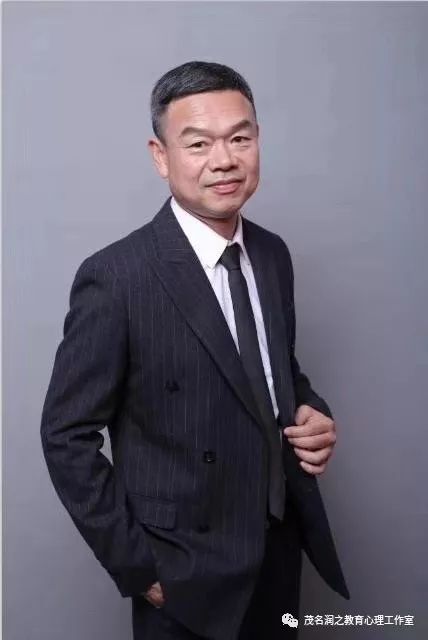 潘朝东