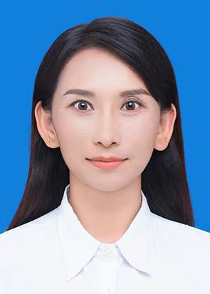李金曼